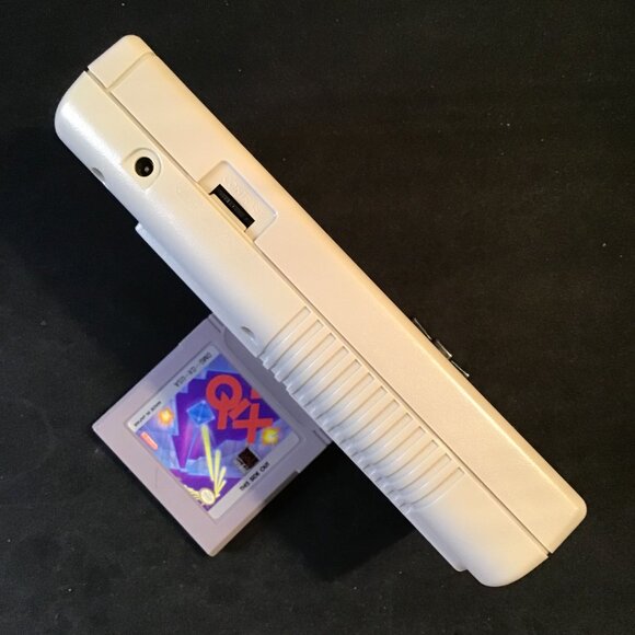 Restored 1989 Nintendo Gameboy Original with Qix - Picture 8 of 9